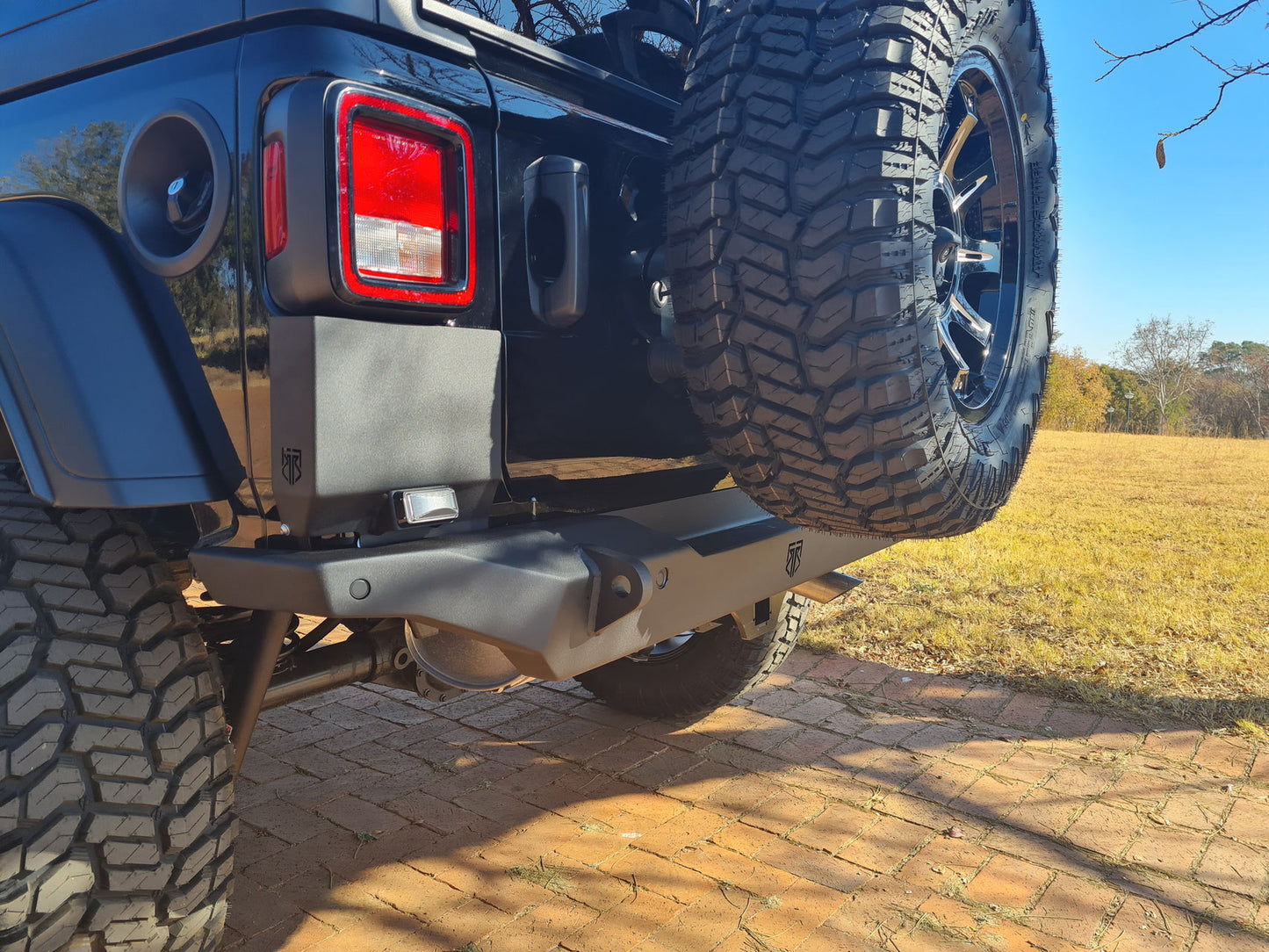 RockRage OUTLAW Stubby Rear Bumper for Wrangler JL / JLU