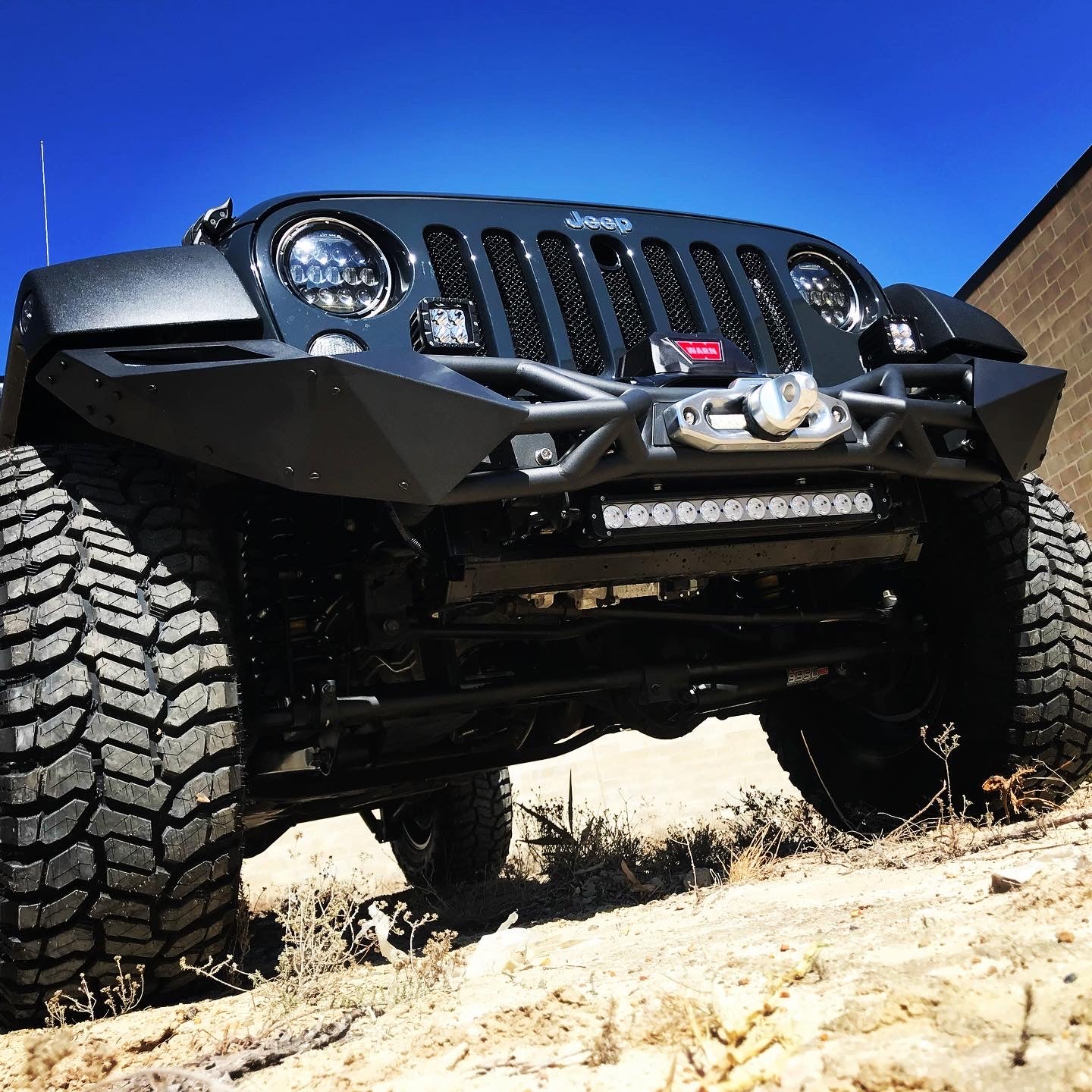 1 x Radar Renegade RT+ 35" / 17 Rugged Terrain Tyre for 17" rim (EACH)