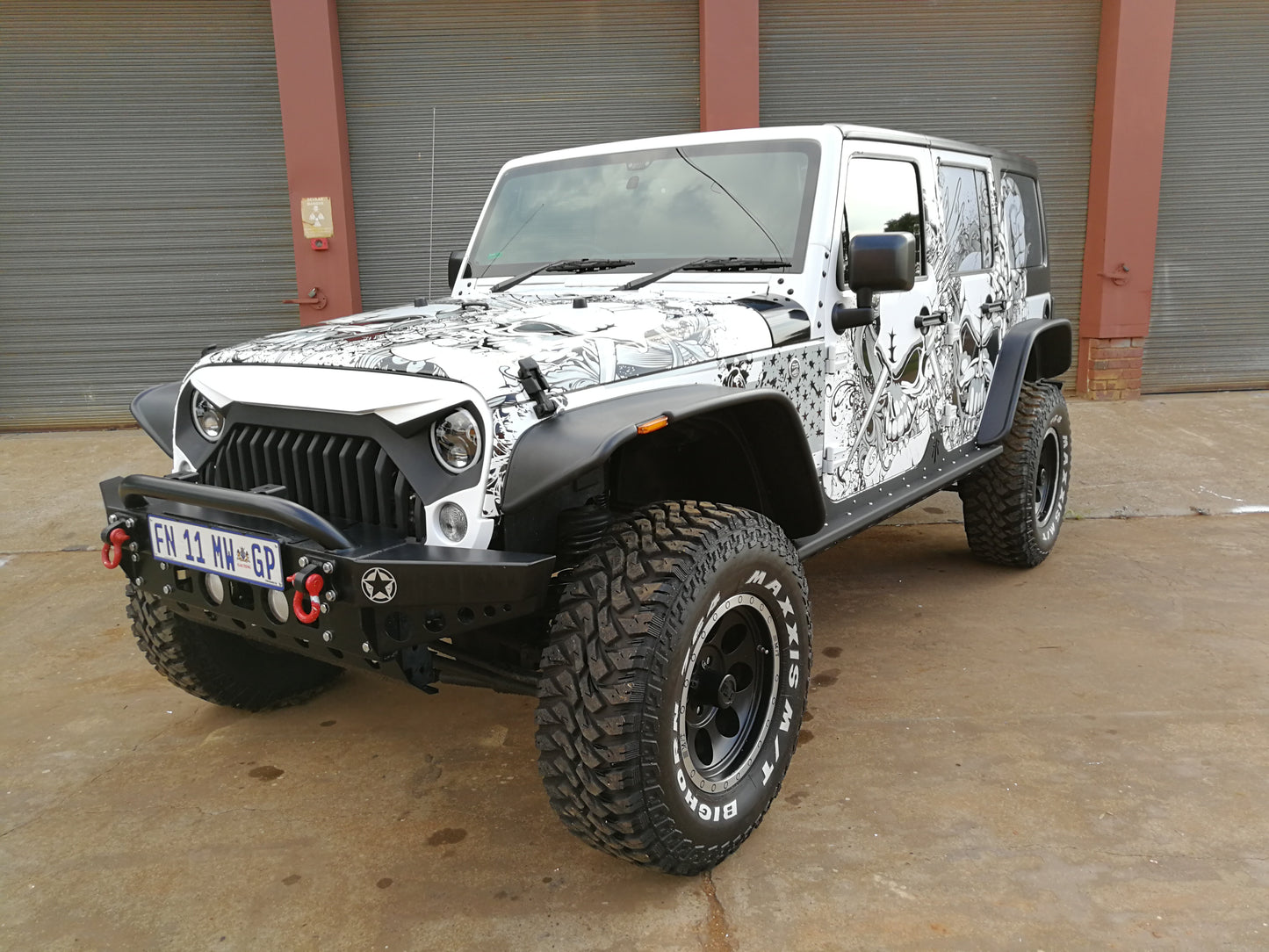 RockRage ULTIMA ROCK SLIDERS for Wrangler JKU - 4DR