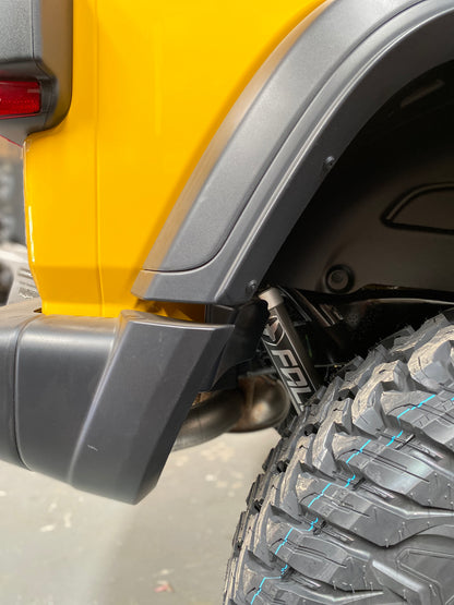 FULLY FITTED JL SUPERKIT: Teraflex 2.5" Coil Lift , Falcon SP2 2.1 Shocks, Track Bar, Arms, Retainers for Wrangler JL 2DR / JLU 4DR (2019+)