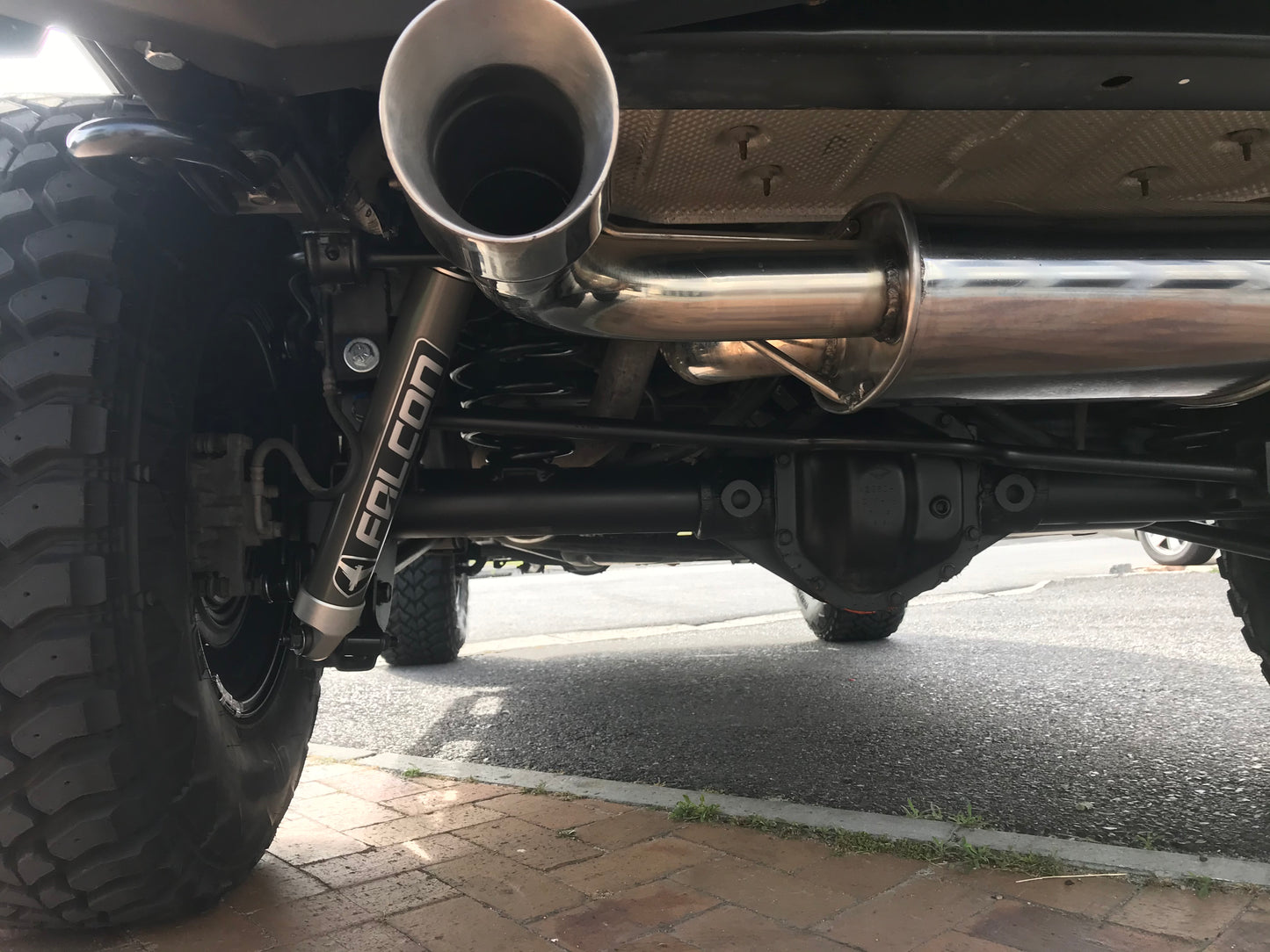Free-Flow Stainless Steel Dual Pipe Exhaust for Wrangler JK JKU (FULLY FITTED - CAPE TOWN ONLY)