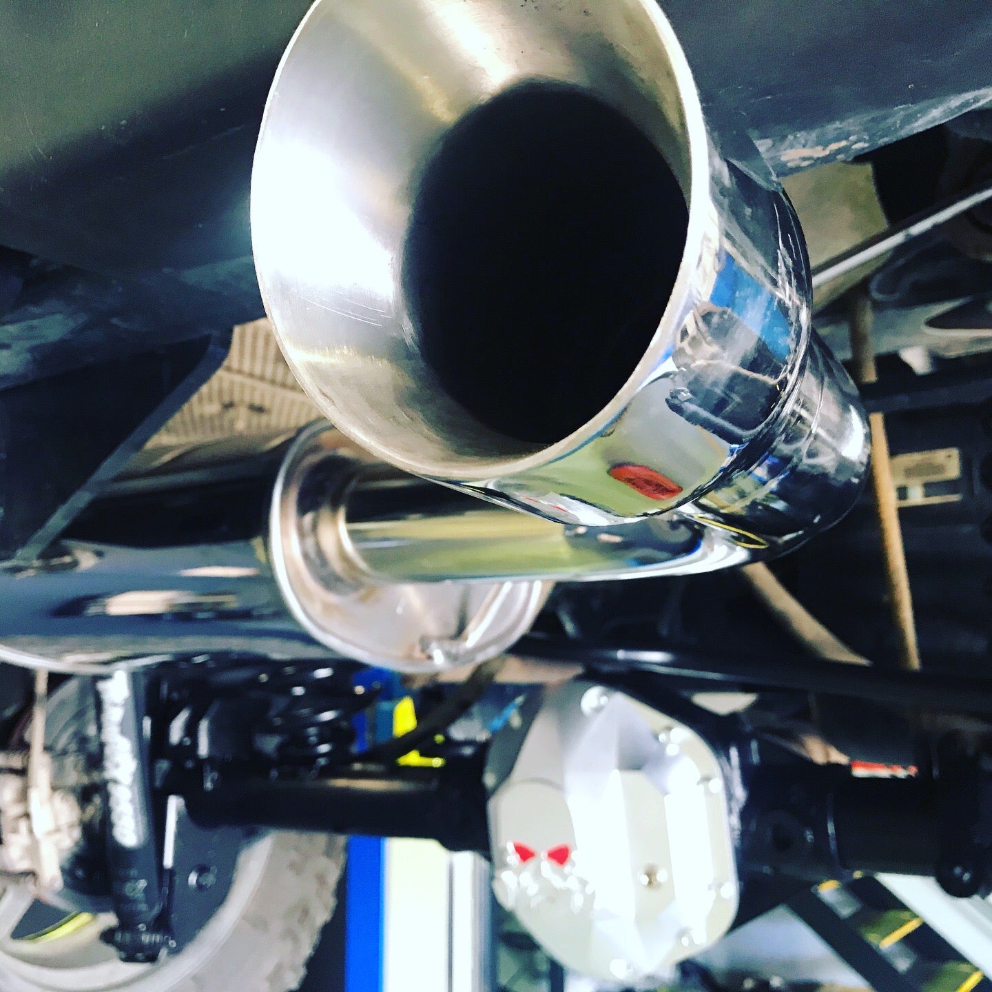 Free-Flow Stainless Steel Single Pipe Exhaust for Wrangler JK JKU (FULLY FITTED - CAPE TOWN ONLY)