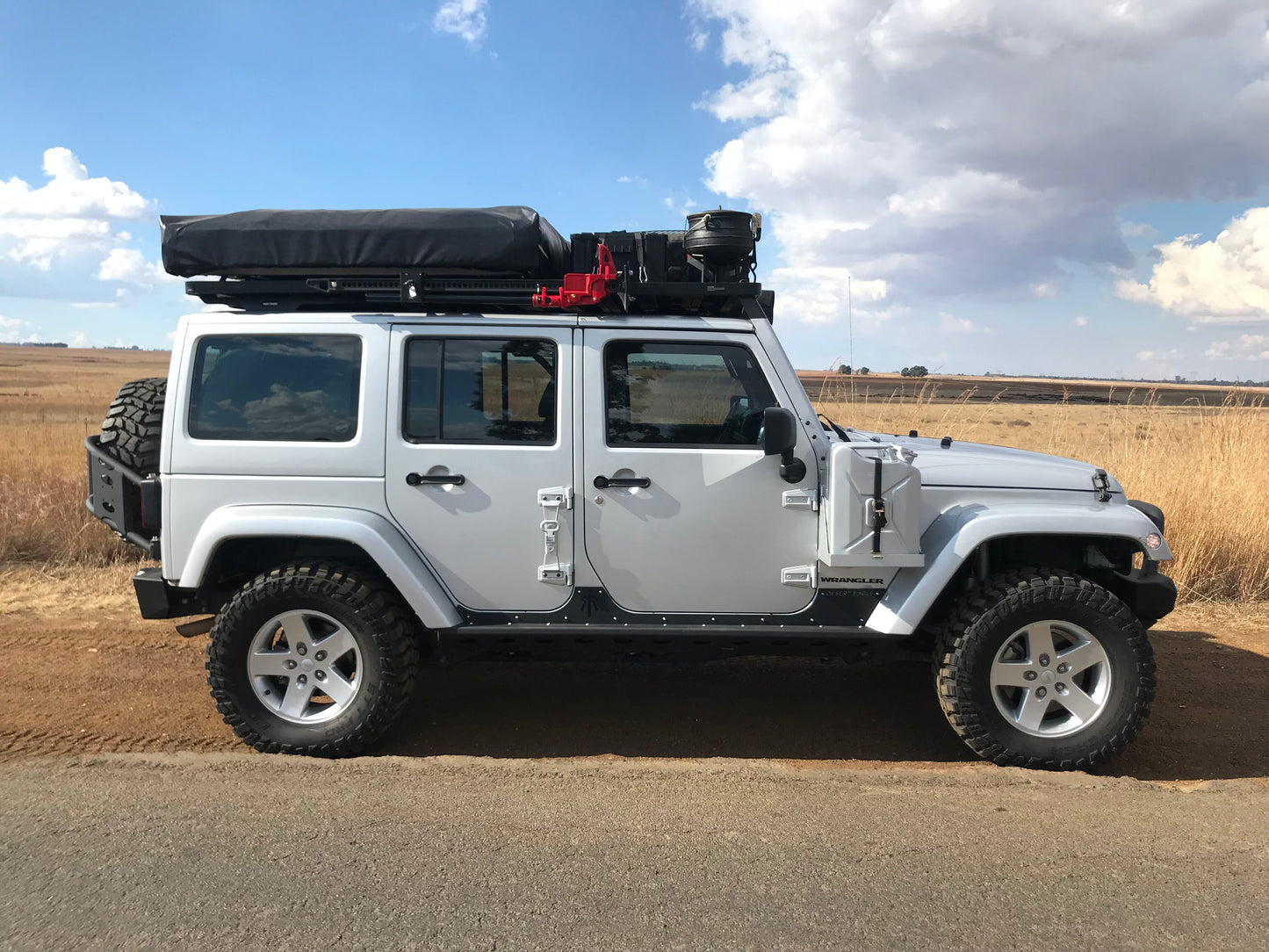 RockRage ULTIMA ROCK SLIDERS for Wrangler JKU - 4DR